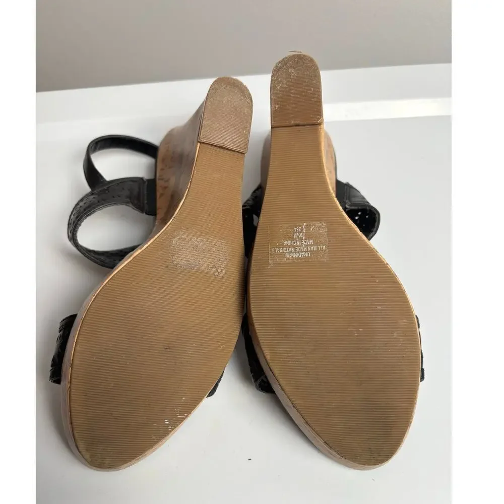 Unisa Black Wedge Geometric Cutout Sandals